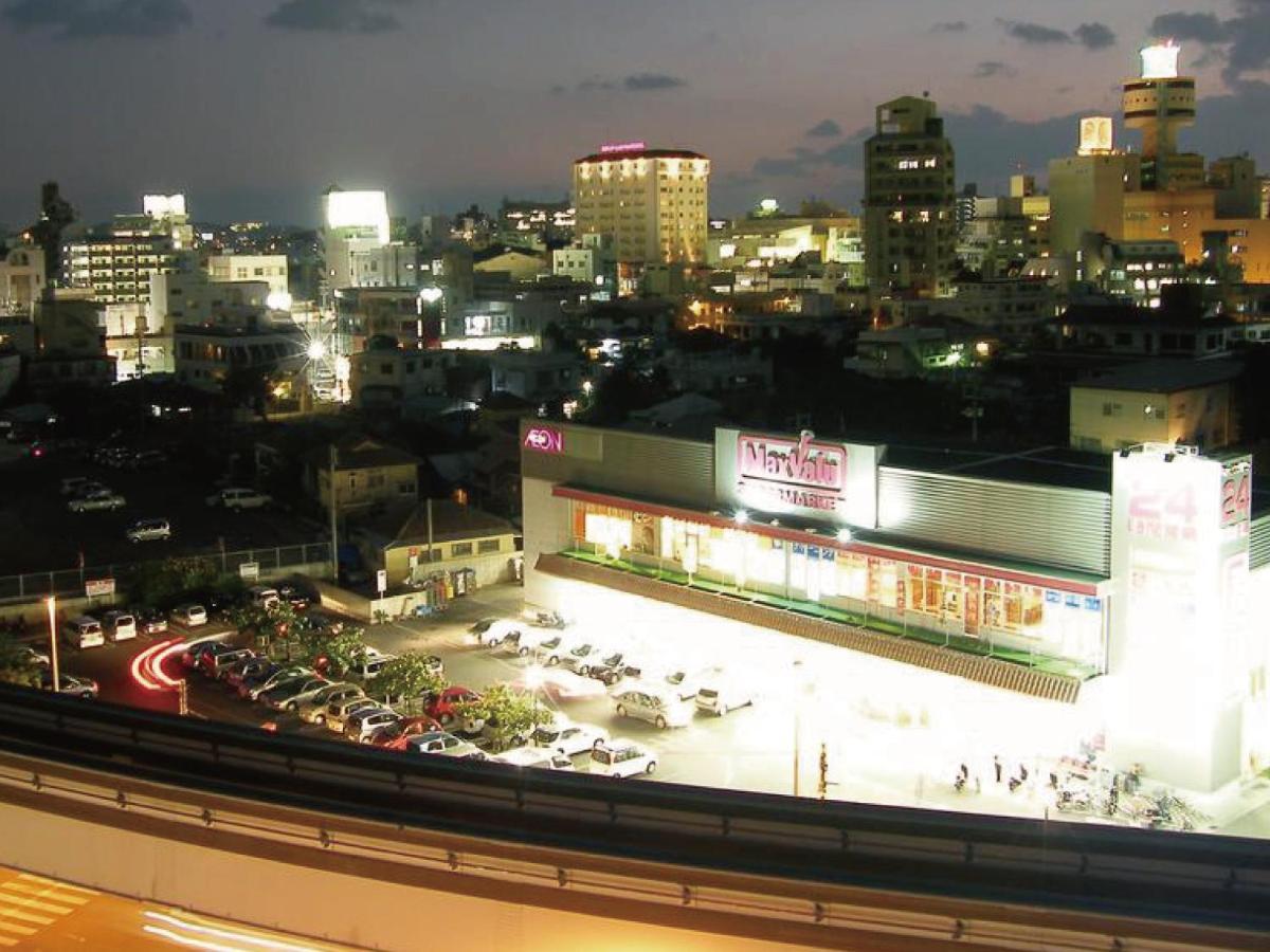 Stay In Sumuka Kokusai Street Tomari Exterior photo