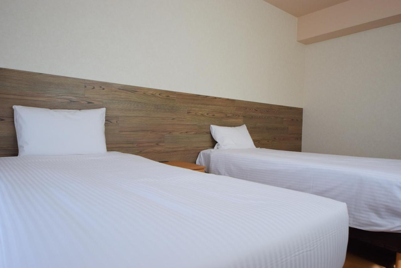 Stay In Sumuka Kokusai Street Tomari Exterior photo